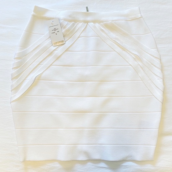 NWT Two-Piece Bebe Bandage skirt (S) and top (XS) - Picture 2 of 3